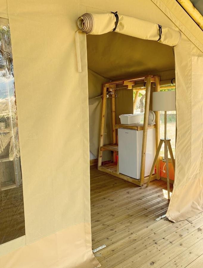 Mareleon Camping Ofrínion Exterior foto